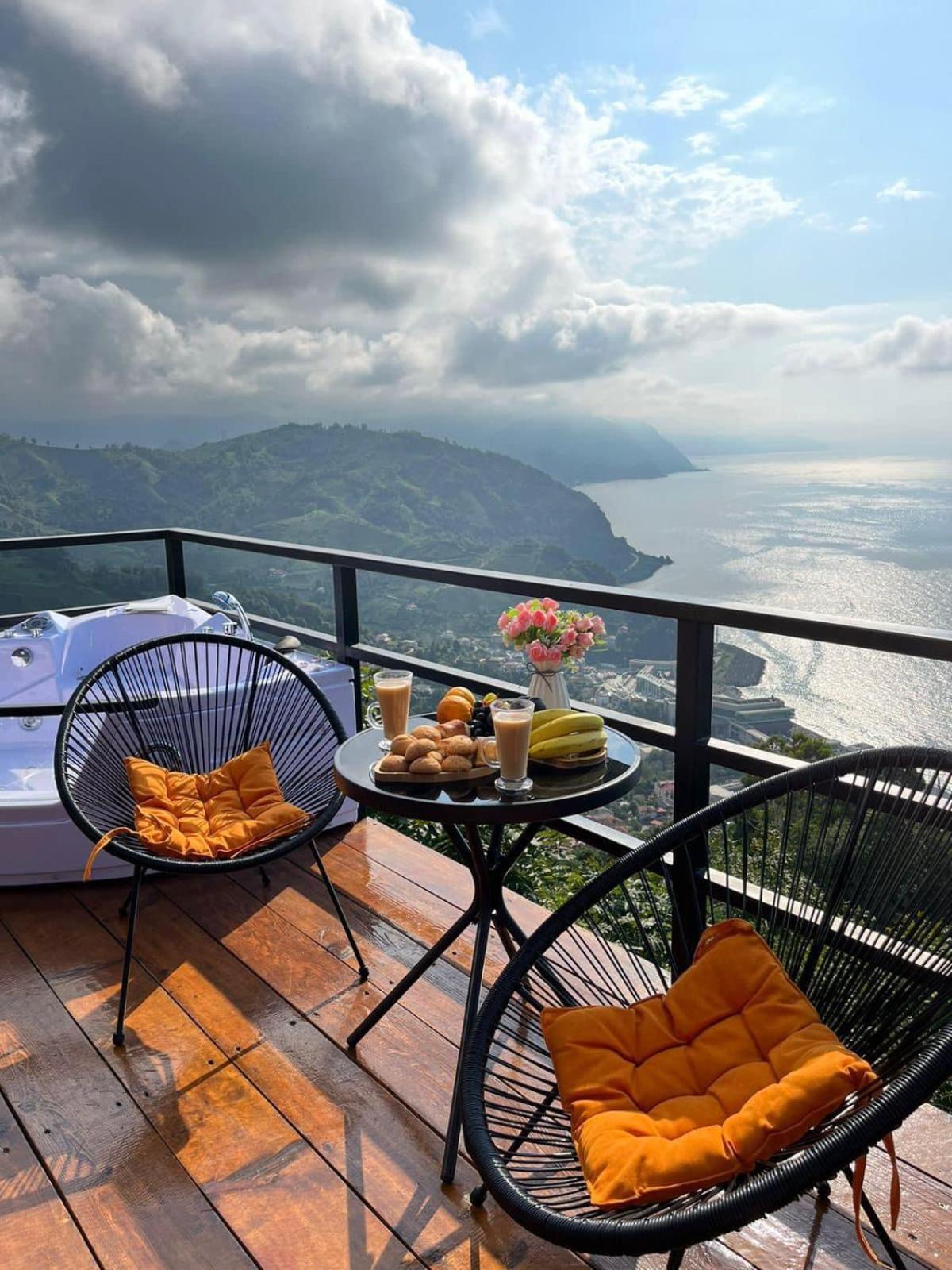 Panorama Sarpi Lodge Batumi